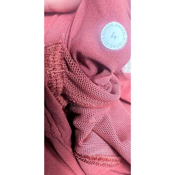 Lululemon On The Fly 7/8 Pants Womens Size 4 Red Dust Travel Woven Drawstring - Picture 3 of 7